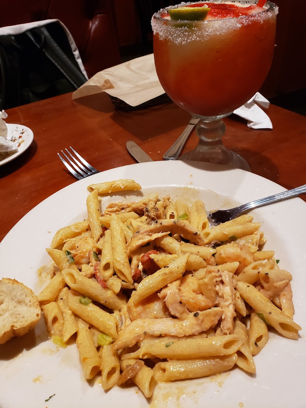 Johnny Carinos | restaurant | 2600 US-77 83 N, Brownsville, TX 78521, USA | 9569862550 OR +1 956-986-2550