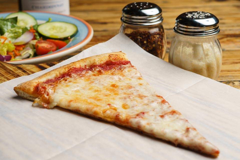 City Slice | restaurant | 6257 W Newberry Rd G1, Gainesville, FL 32605, USA | 3527926227 OR +1 352-792-6227
