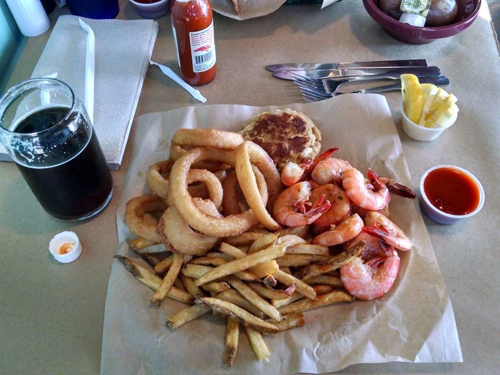 Backfins Crabhouse | restaurant | 1009 Stadium Dr, Wake Forest, NC 27587, USA | 9195628500 OR +1 919-562-8500