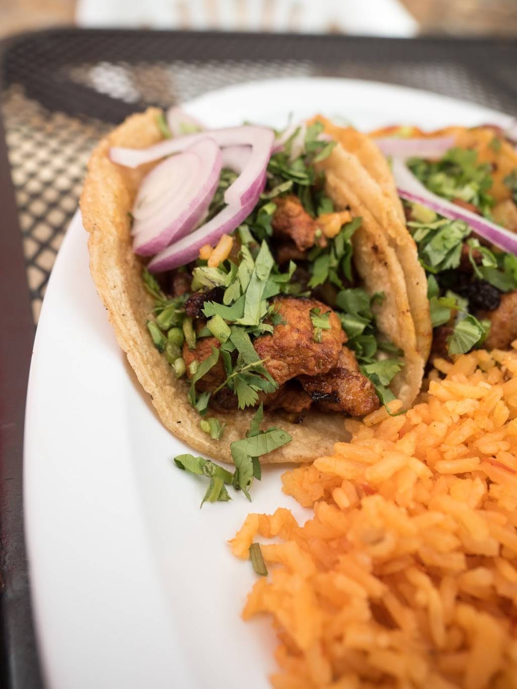 El Taco Feliz Taqueria | restaurant | 5439 W Addison St, Chicago, IL 60641, USA | 7732834377 OR +1 773-283-4377