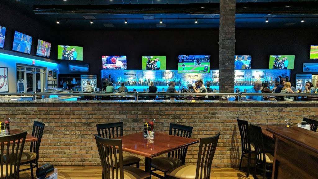 The Half Wall - Port Orange | restaurant | 3770 S Nova Rd, Port Orange, FL 32129, USA | 3867632384 OR +1 386-763-2384