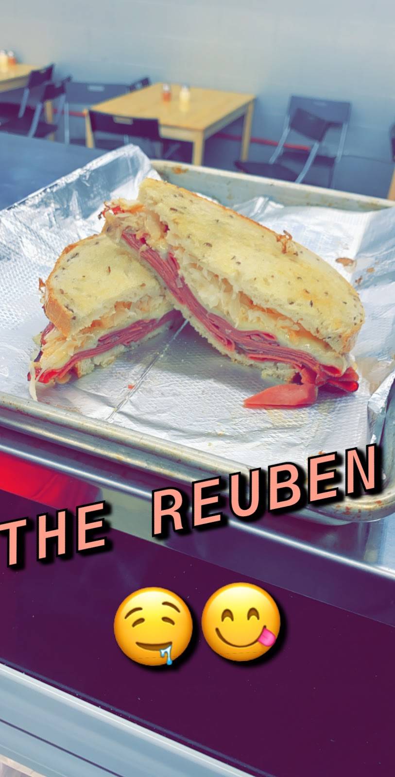 Zacks kitchen & deli | restaurant | 1170 E Weber Rd, Columbus, OH 43211, USA | 6145020299 OR +1 614-502-0299