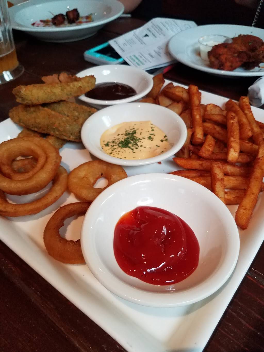 Moxie Palm Springs | night club | 262 S Palm Canyon Dr 2ND FLOOR, Palm Springs, CA 92262, USA | 7603189900 OR +1 760-318-9900