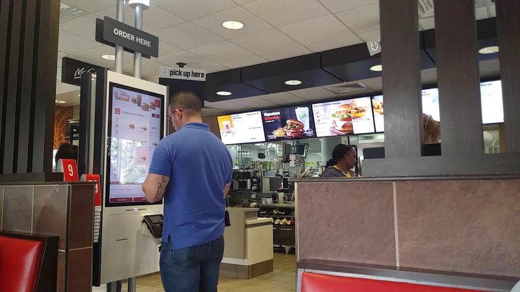 McDonalds | cafe | 1101 W 49th St, Hialeah, FL 33012, USA | 3058215521 OR +1 305-821-5521