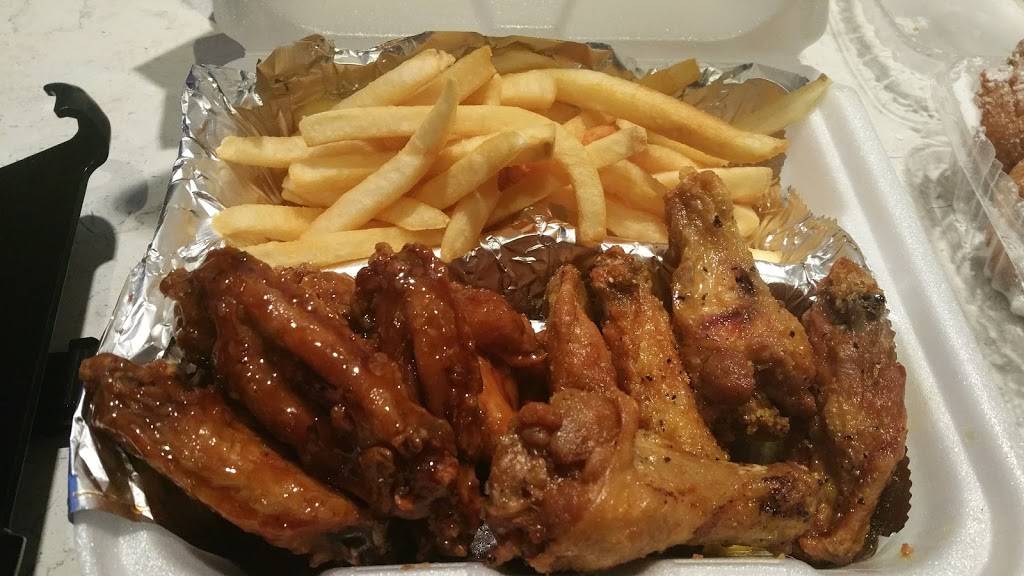 520 Wings | restaurant | 730 E Oglethorpe Hwy, Hinesville, GA 31313, USA | 9123325182 OR +1 912-332-5182