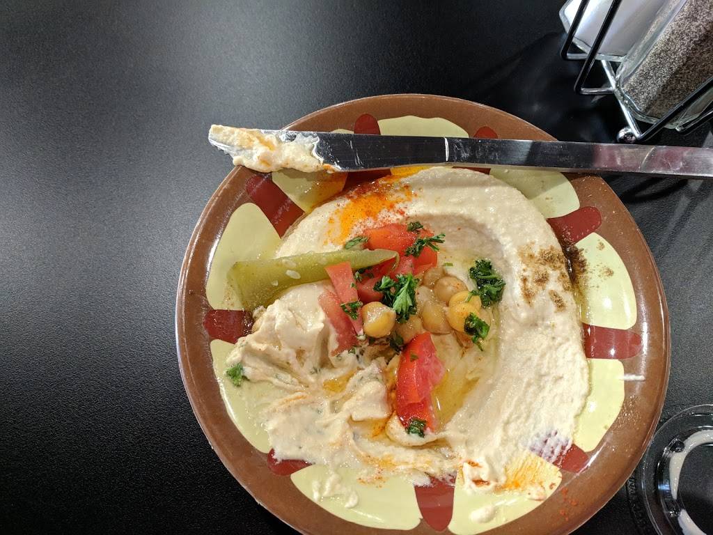 Flames Mediterranean & Grill | restaurant | 546 S Highland St, Memphis, TN 38111, USA | 9012492185 OR +1 901-249-2185