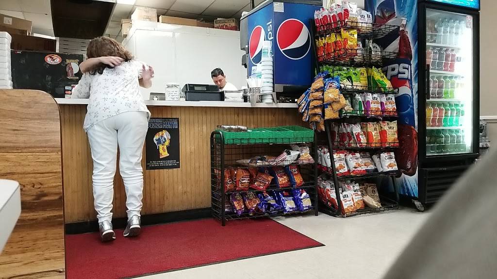 Giannis Pizza | restaurant | 1626, 2622 Annapolis Rd, Severn, MD 21144, USA | 4105515700 OR +1 410-551-5700