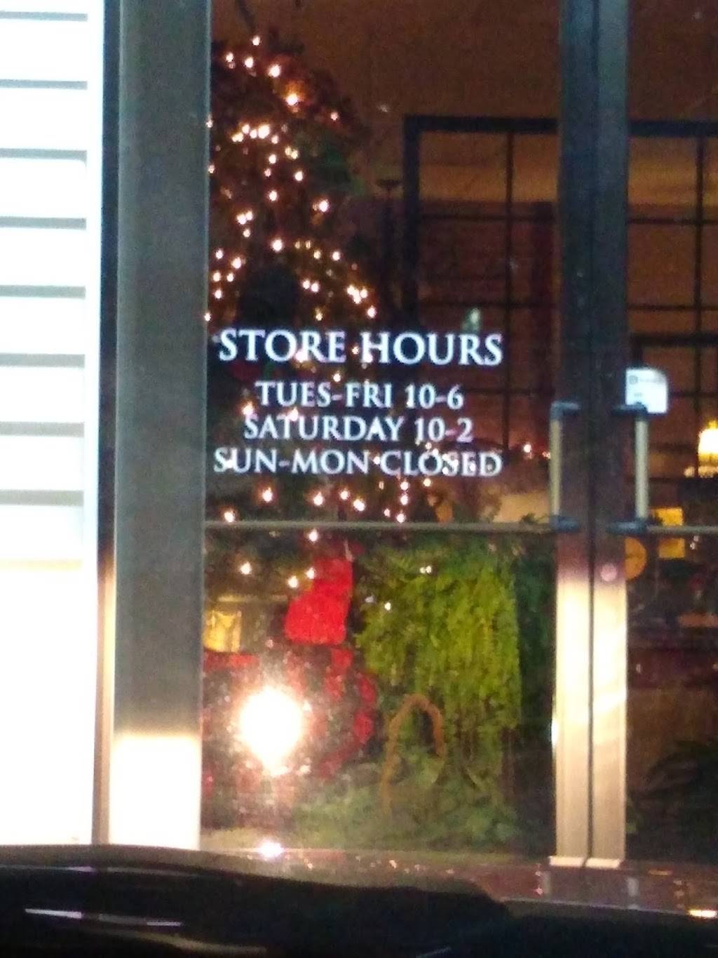 Wreath Loft And Cafe | restaurant | 2616 Virginia Ave, Collinsville, VA 24078, USA | 2766222593 OR +1 276-622-2593