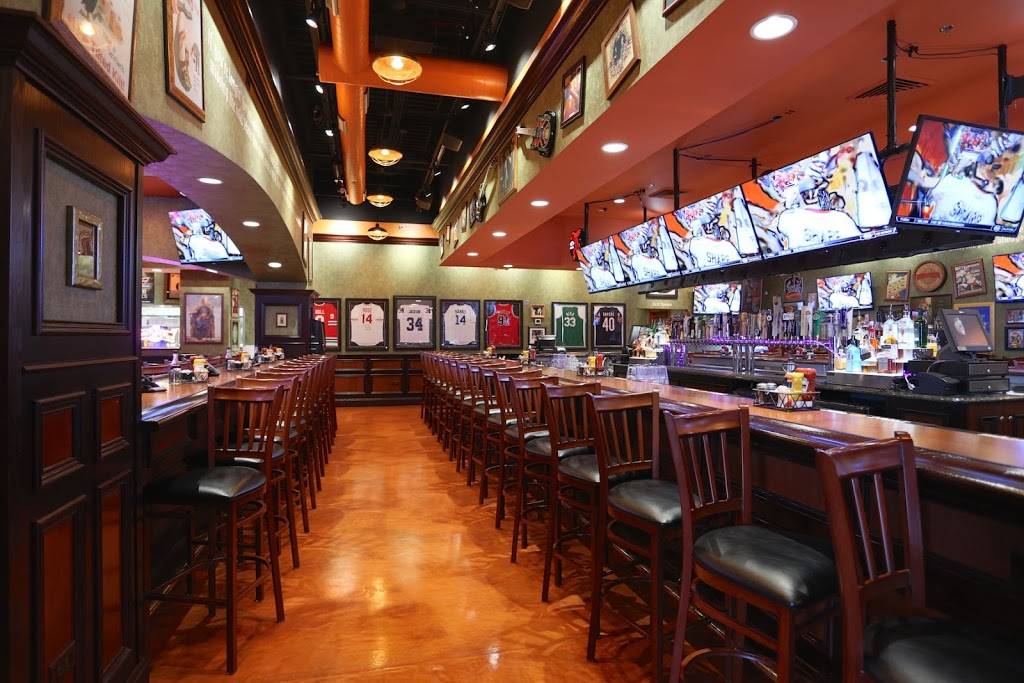 Tilted Kilt Pub and Eatery Skokie, IL | restaurant | 7070 Carpenter Rd, Skokie, IL 60077, USA | 8476737070 OR +1 847-673-7070