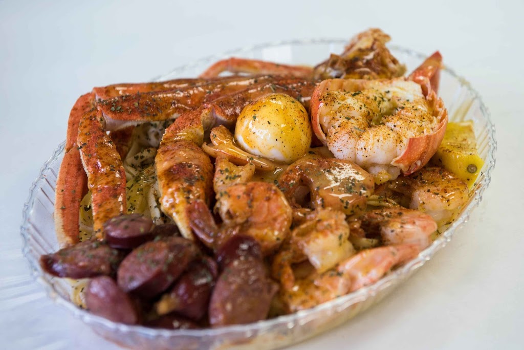 Seafood Junction | restaurant | 2511 W 95th St, Evergreen Park, IL 60805, USA | 7089305866 OR +1 708-930-5866