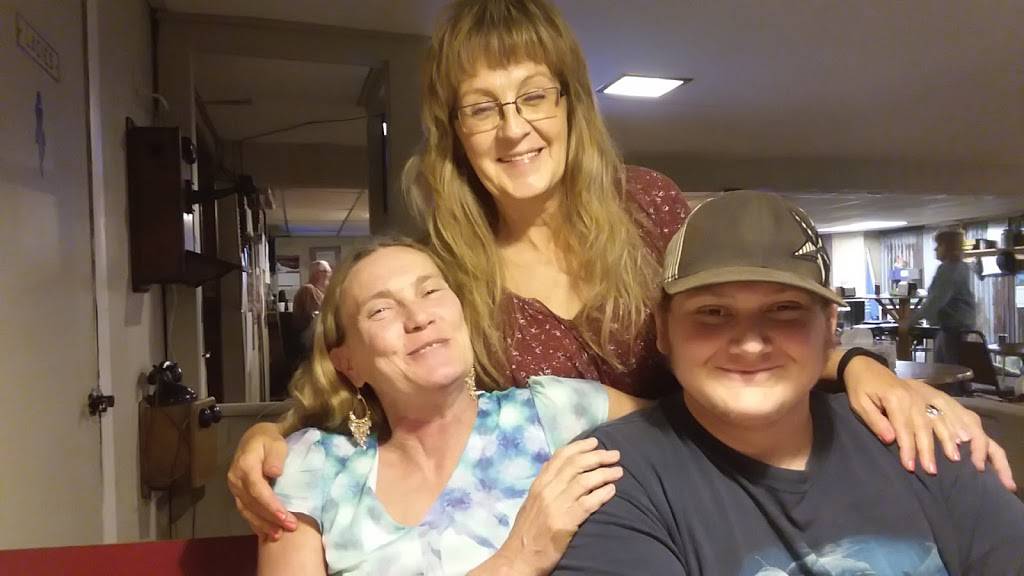 Mamas Smokin BBQ | restaurant | 605 NY-19, Wellsville, NY 14895, USA | 5852963848 OR +1 585-296-3848