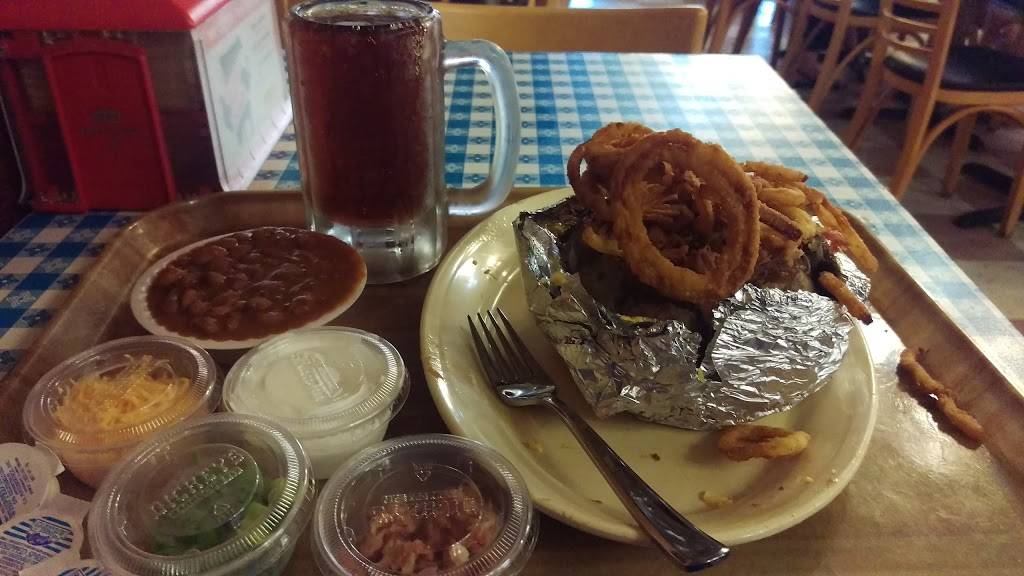 Dickeys Barbecue Pit | restaurant | 4610 N Central Expy, Dallas, TX 75206, USA | 2143704550 OR +1 214-370-4550