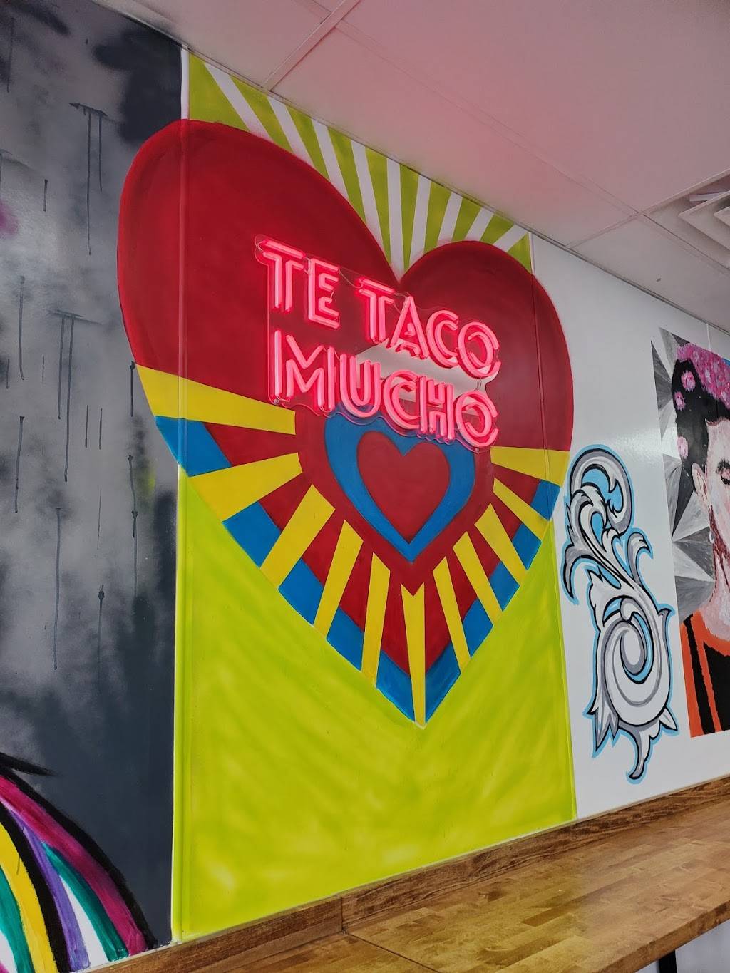 Pacos Taqueria | restaurant | 5202 E Thompson Rd St 150, Indianapolis, IN 46237, USA | 3179864958 OR +1 317-986-4958