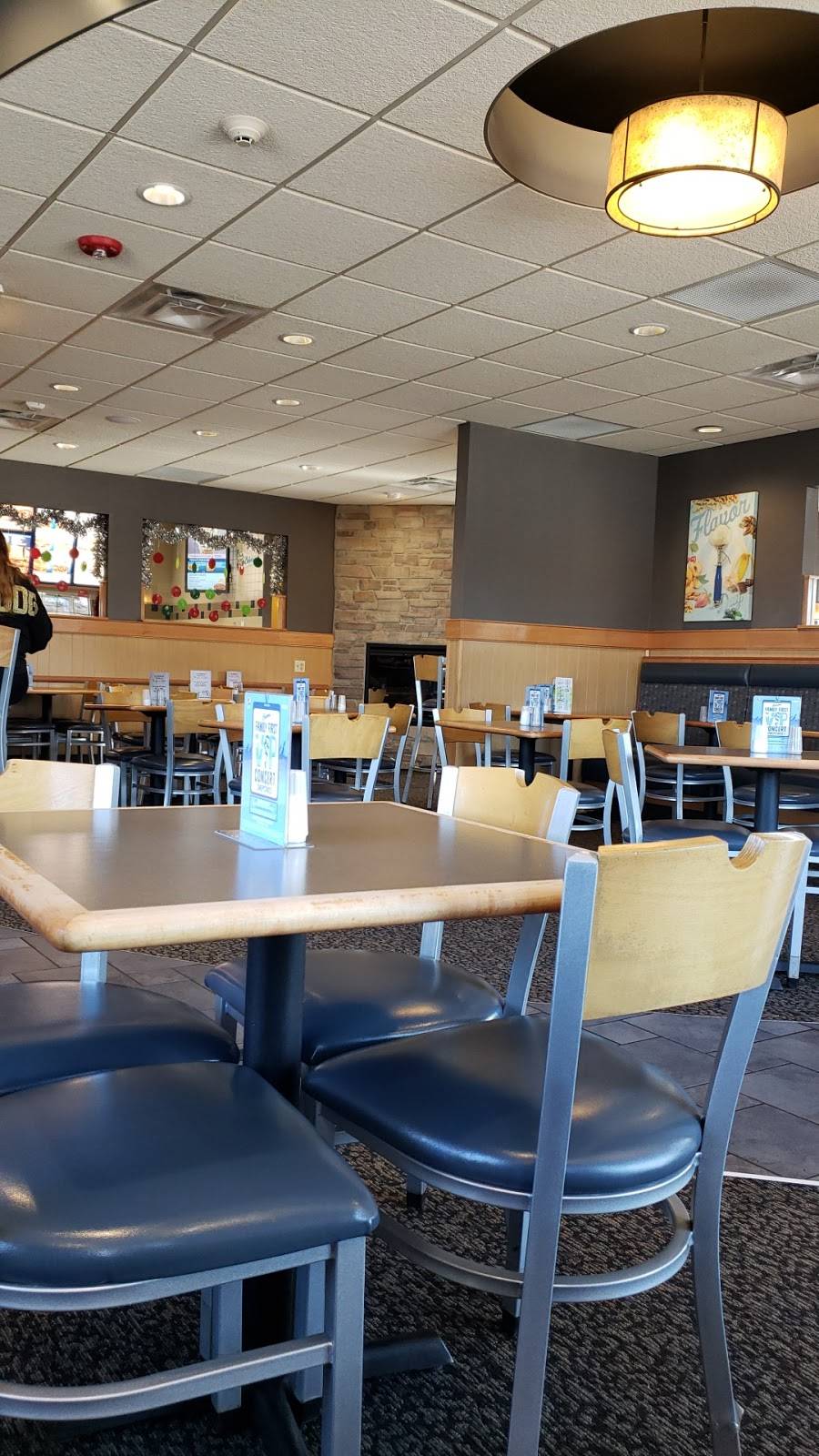 Culvers | restaurant | 9515 S Kedzie Ave, Evergreen Park, IL 60805, USA | 7084230000 OR +1 708-423-0000