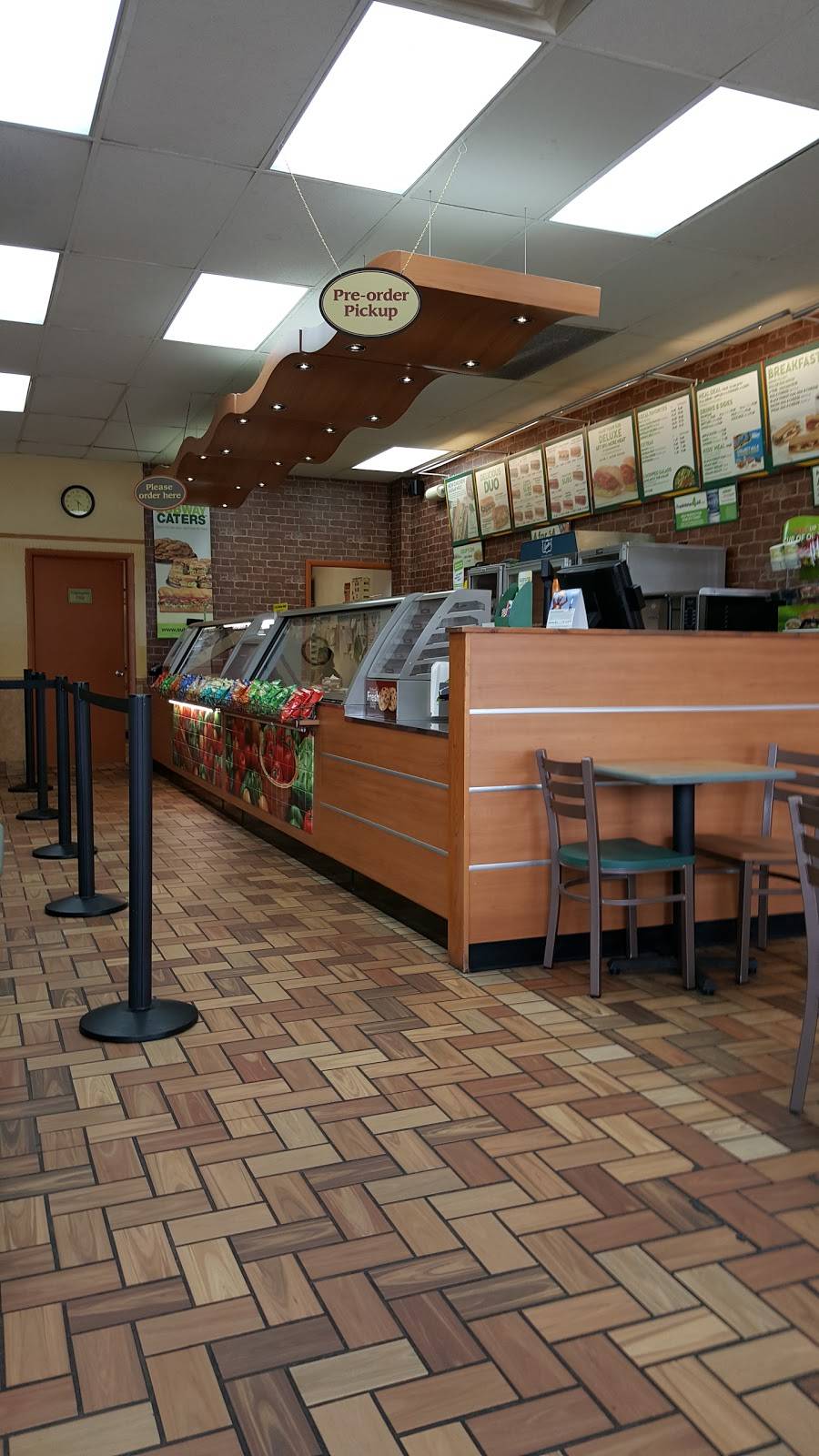 Subway Restaurants | restaurant | 7118 Woodland Dr, Indianapolis, IN 46278, USA | 3175361695 OR +1 317-536-1695