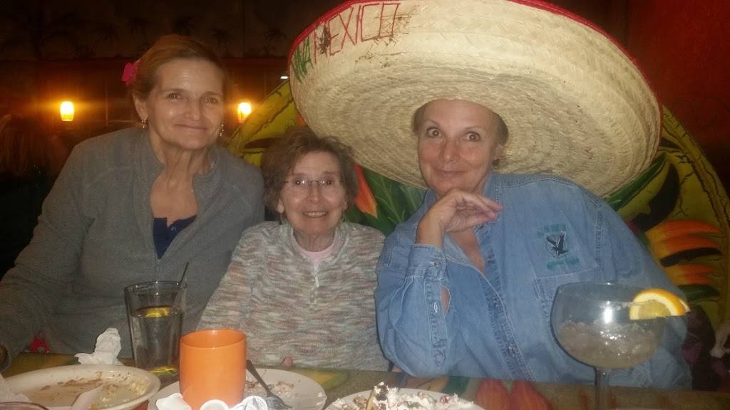 Mancinos Pizzas and Grinders | restaurant | 1063 Old U.S. 27, St Johns, MI 48879, USA | 9892241414 OR +1 989-224-1414