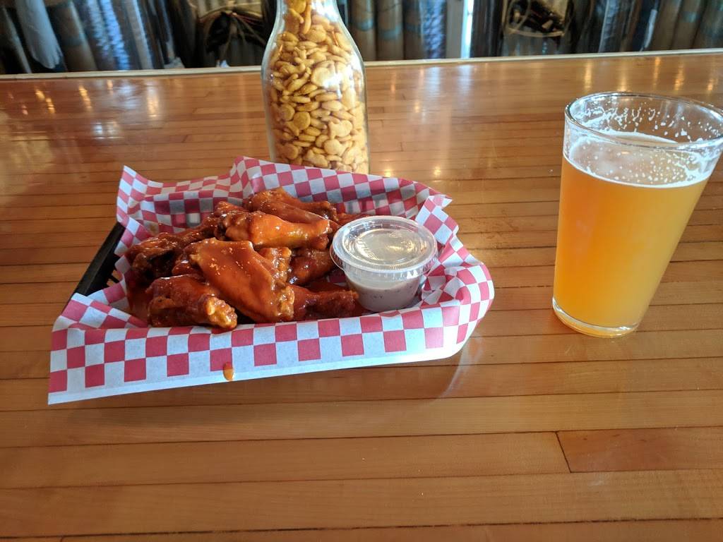 Scale House Brew Pub | restaurant | 1682, 23 Cinema Dr, Ithaca, NY 14850, USA | 6072570107 OR +1 607-257-0107