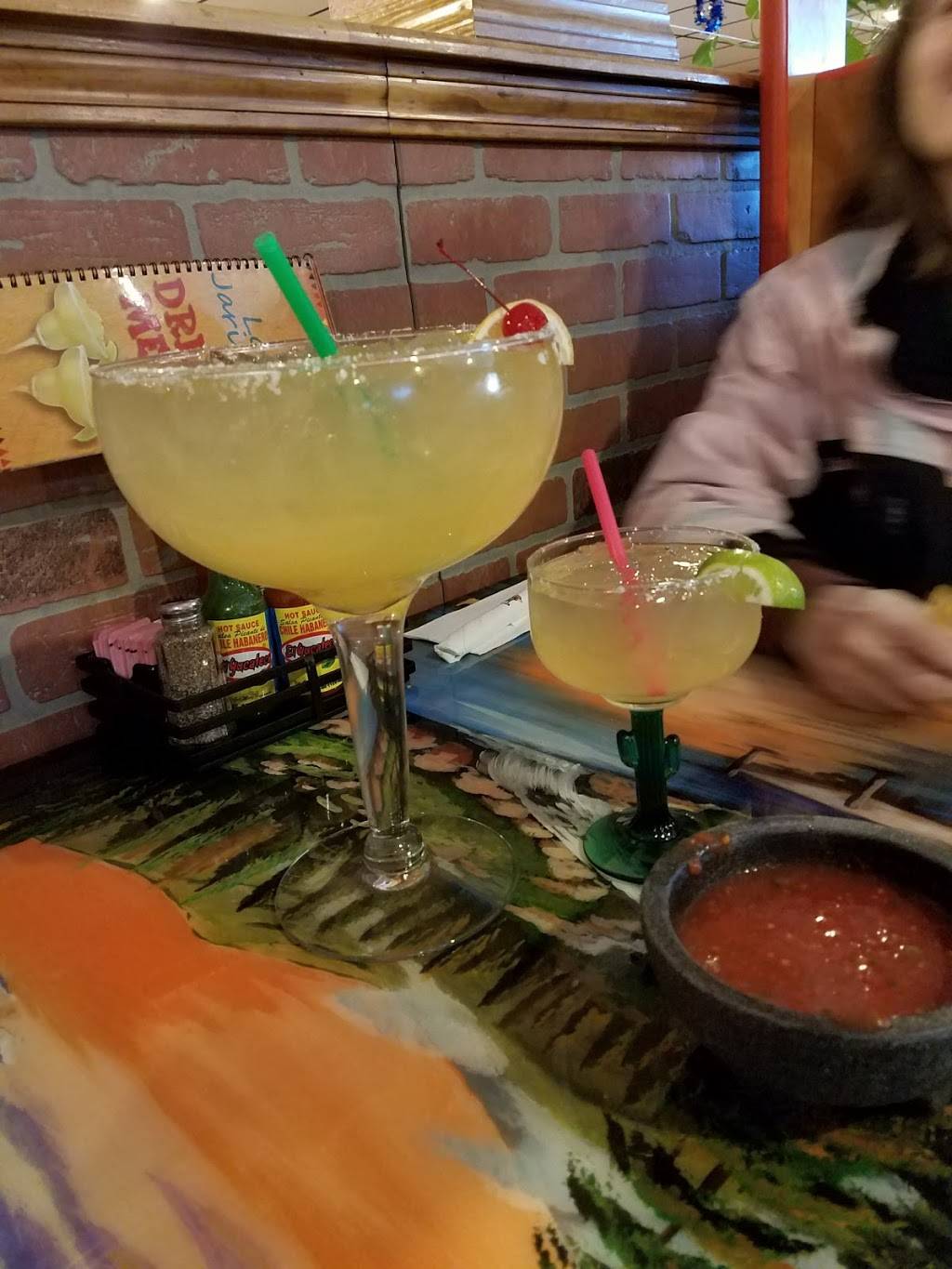 Los Jaripeos of Seymour | restaurant | 247 S Main St, Seymour, WI 54165, USA | 9208330553 OR +1 920-833-0553