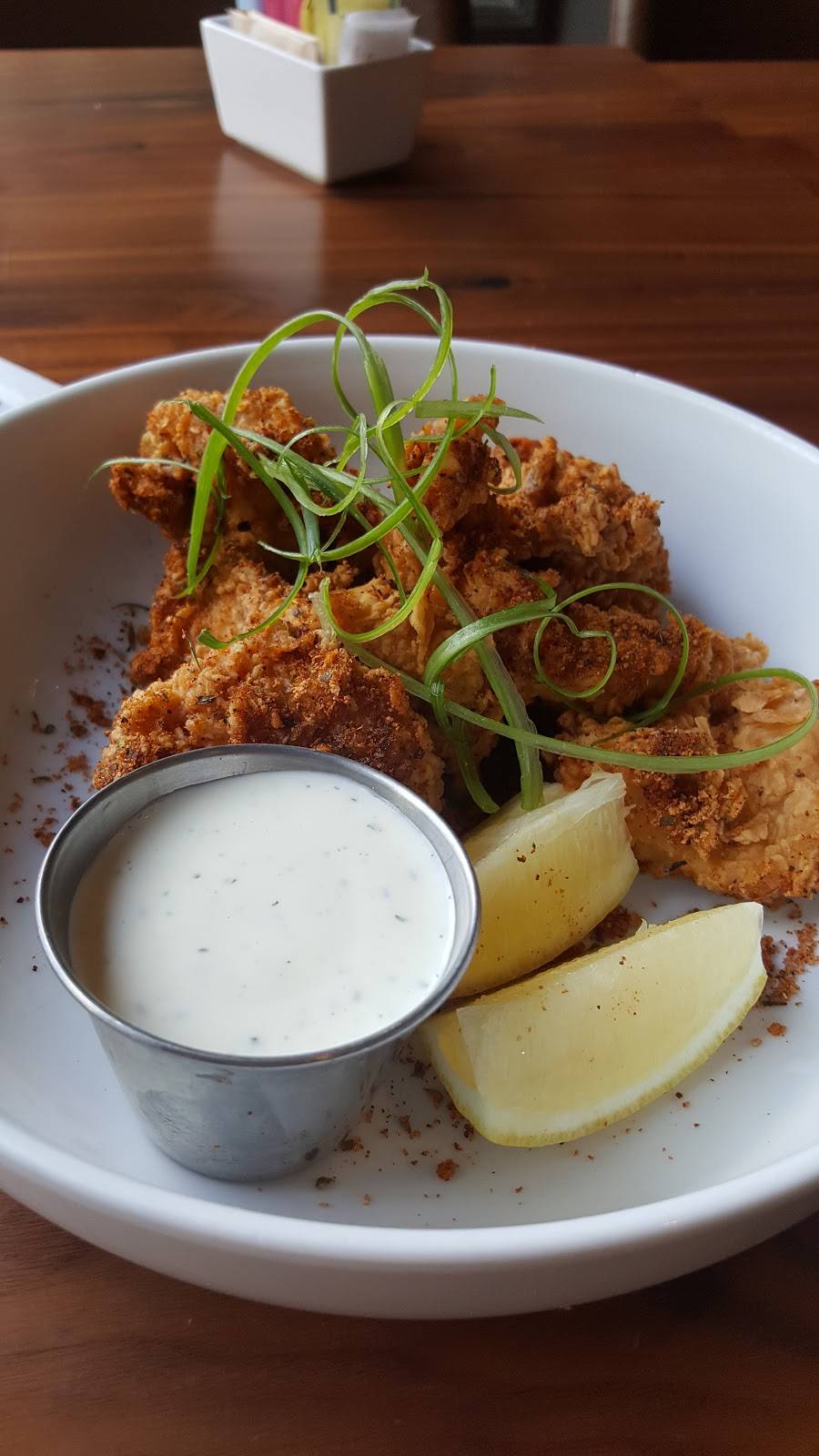 Fleenors Restaurant | restaurant | 400 W 4th St, Santa Ana, CA 92701, USA | 7143165421 OR +1 714-316-5421