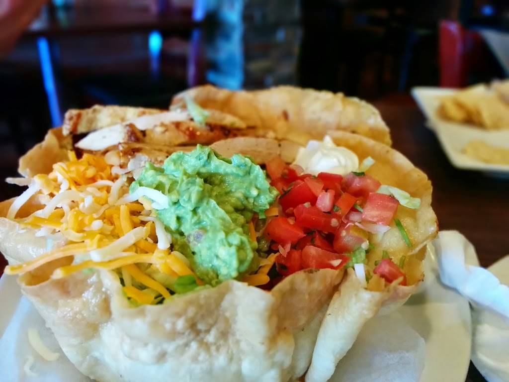 Tipicos Los Amigos | restaurant | 46950 Community Plaza #125, Sterling, VA 20164, USA | 5714340060 OR +1 571-434-0060