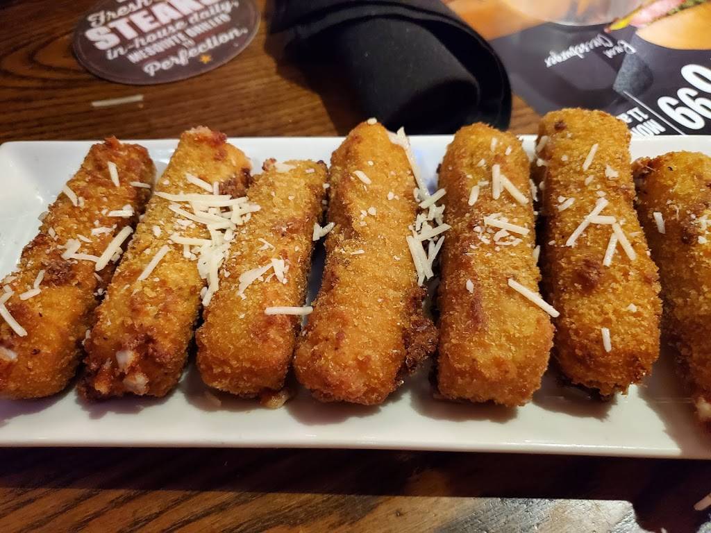 Coltons Steak House & Grill | restaurant | 101 Hospitality Dr, Sikeston, MO 63801, USA | 5734758300 OR +1 573-475-8300