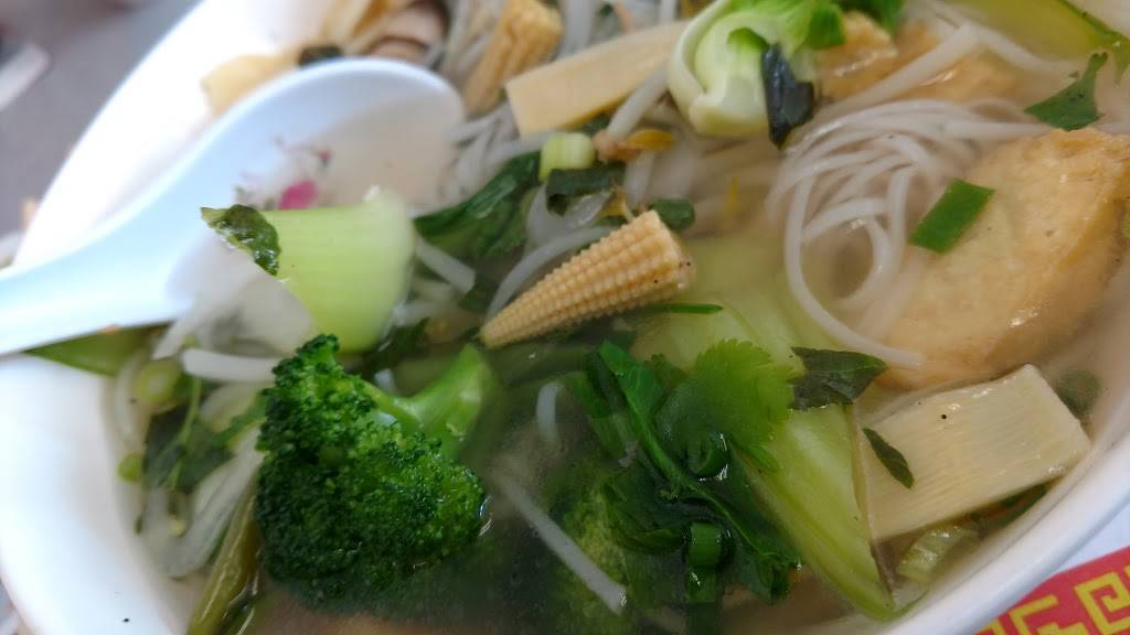 Phong Lan Restaurant | restaurant | 216 8th St SE, Cedar Rapids, IA 52401, USA | 3193655784 OR +1 319-365-5784