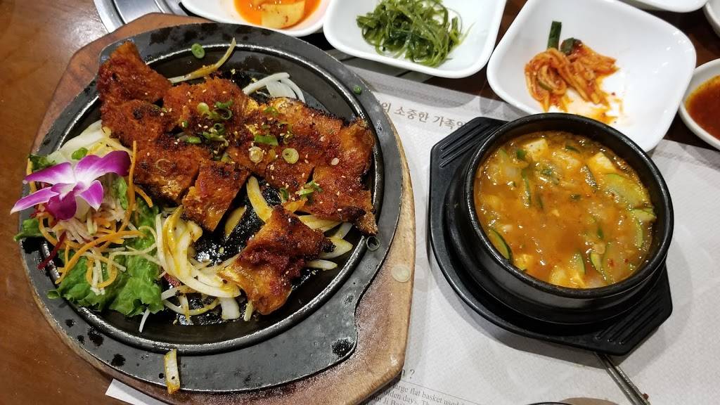 Hahm Ji Bach | restaurant | 40-11 149th Pl, Flushing, NY 11354, USA | 7184609289 OR +1 718-460-9289