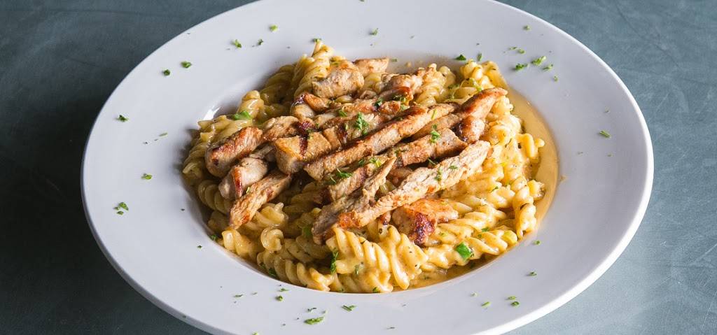 The Green Gator Frisco | restaurant | 3669, 5566 Main St #110, Frisco, TX 75033, USA | 2146182334 OR +1 214-618-2334