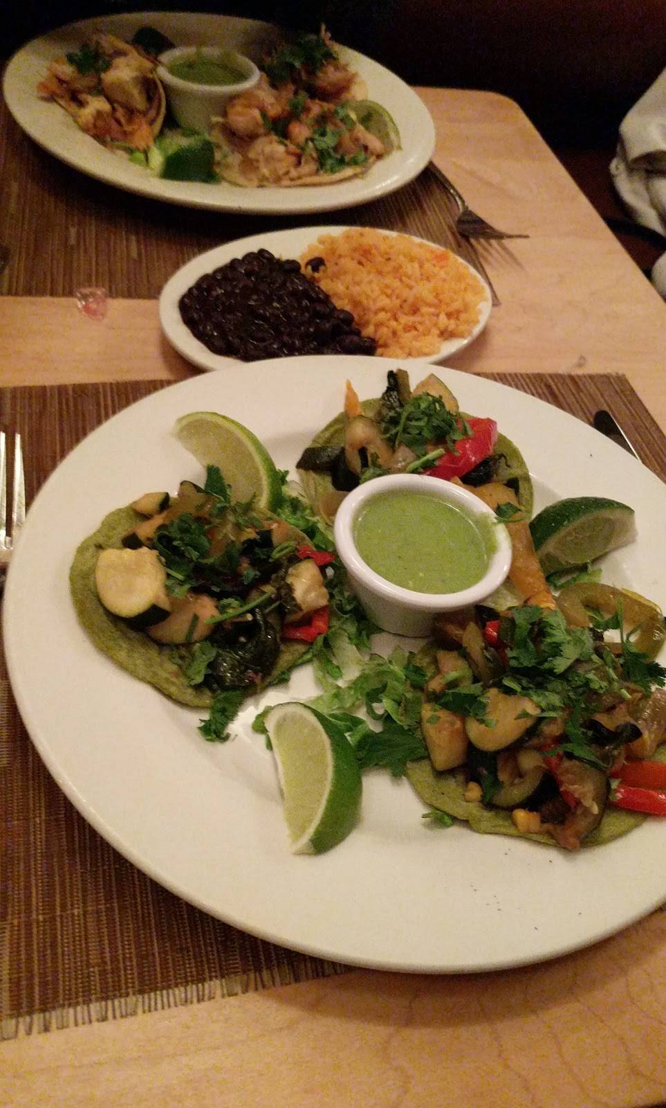 Gabrielas | restaurant | 688 Columbus Ave, New York, NY 10025, USA | 2129619600 OR +1 212-961-9600