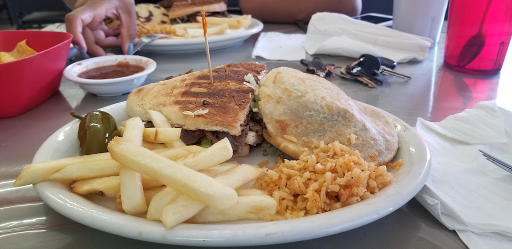 Little Angels Restaurant | restaurant | 602 Pulliam St, San Angelo, TX 76903, USA | 3256172148 OR +1 325-617-2148