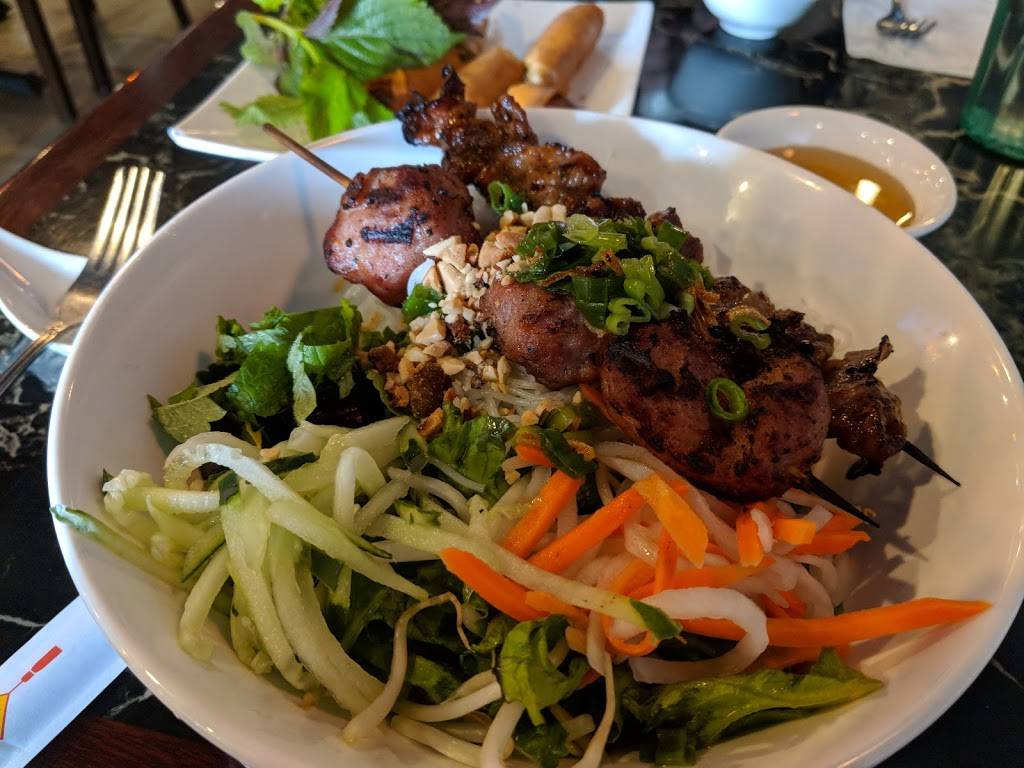 108 Vietnamese Restaurant | restaurant | 18114 E Valley Hwy, Kent, WA 98032, USA | 4252518803 OR +1 425-251-8803