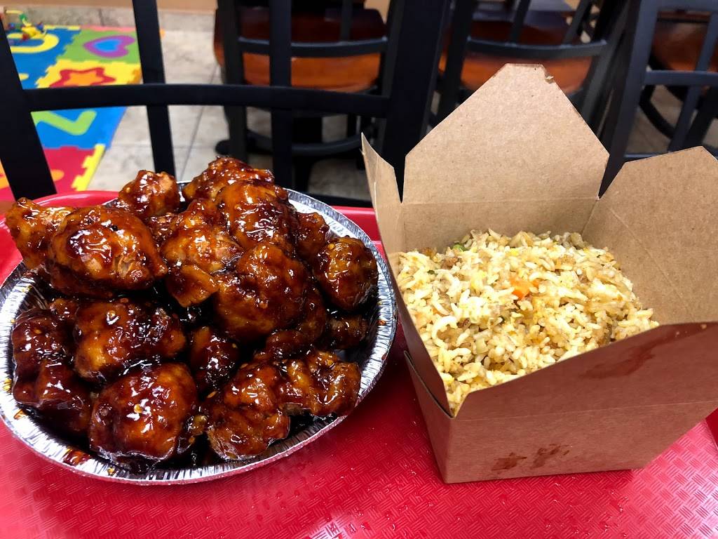 Lyons Cocina de Chinos | restaurant | 7102 Lyons Ave, Houston, TX 77020, USA | 7136729788 OR +1 713-672-9788