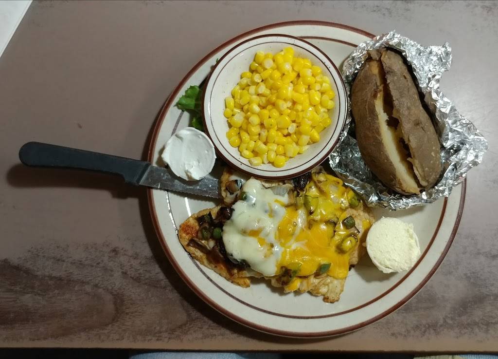 Almond Tree Restaurant & Lounge | night club | 1490 Sycamore Ave, Atwater, CA 95301, USA | 2093586331 OR +1 209-358-6331