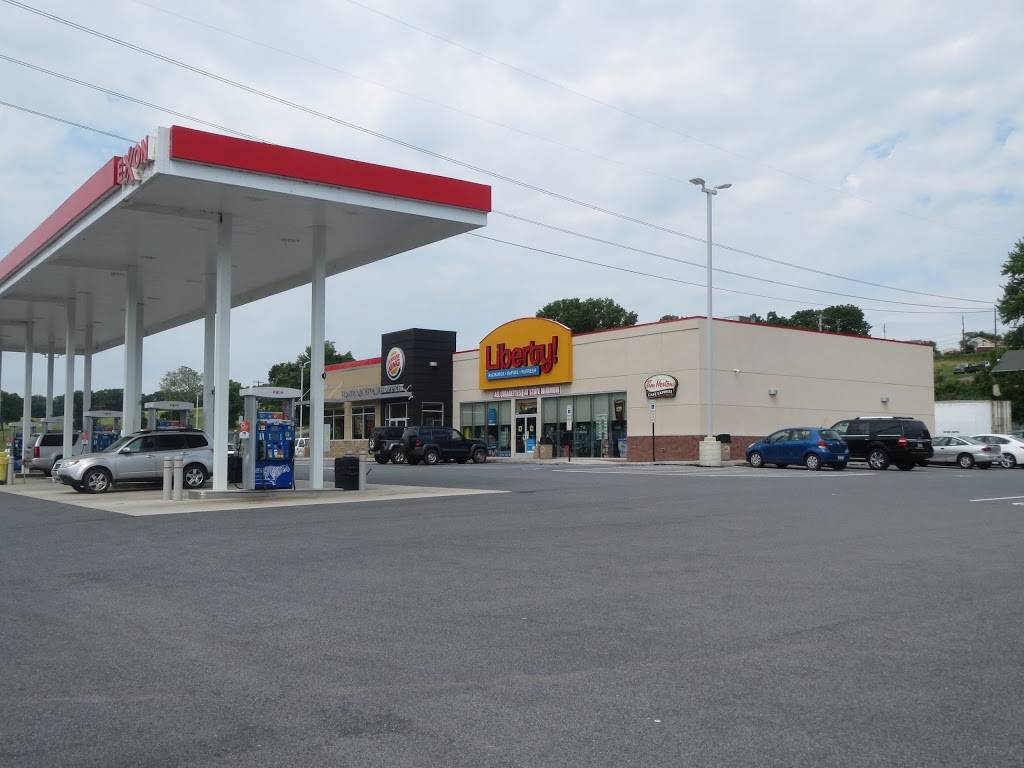 Liberty Travel Plaza- Duncannon | restaurant | 3298 Susquehanna Trail, Duncannon, PA 17020, USA | 7178344000 OR +1 717-834-4000