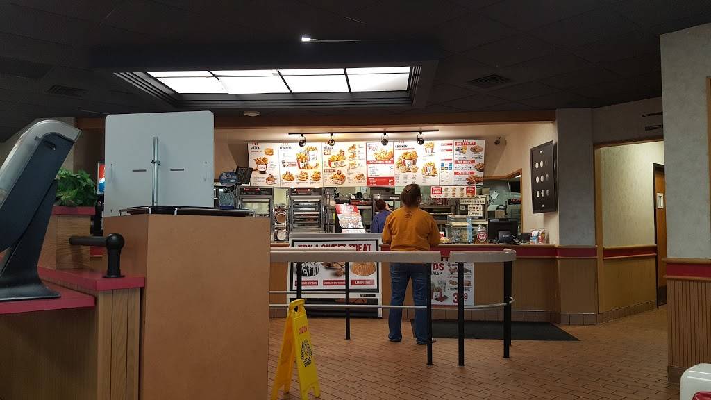 KFC | restaurant | 3843 Elmore Avenue, Davenport, IA 52807, USA | 5633550465 OR +1 563-355-0465