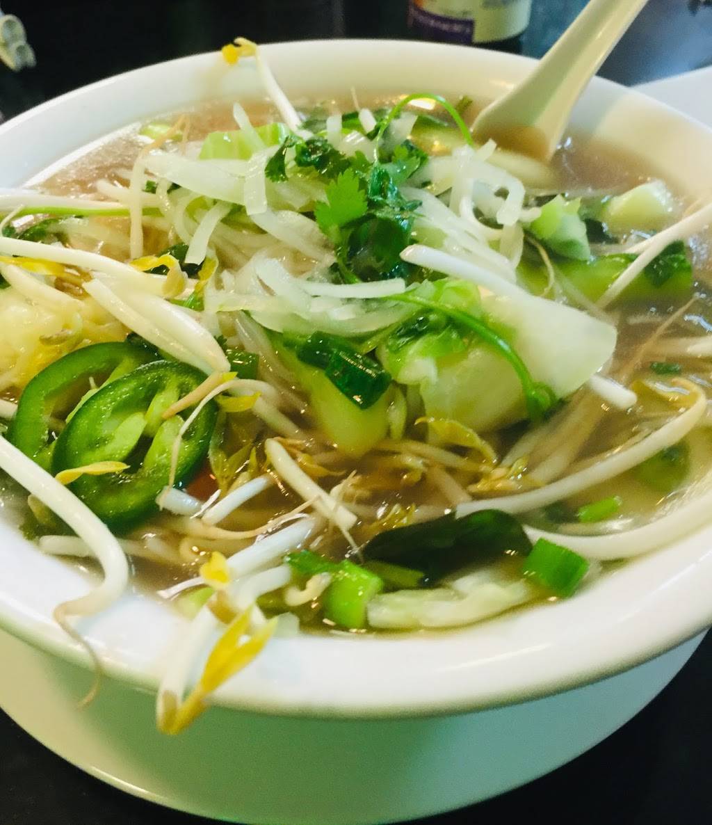 What The Pho | restaurant | 1700 Raleigh Rd Pkwy W, Wilson, NC 27896, USA | 2522341996 OR +1 252-234-1996