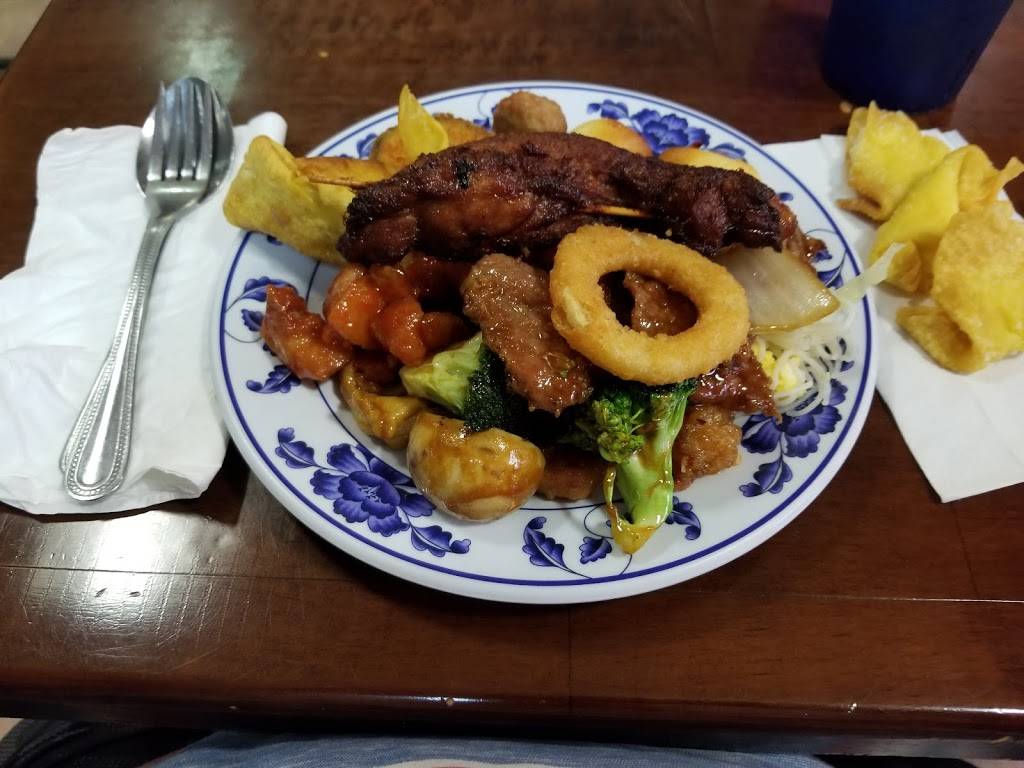 Golden Panda | restaurant | 37915 Eiland Blvd, Zephyrhills, FL 33542, USA | 8137791581 OR +1 813-779-1581