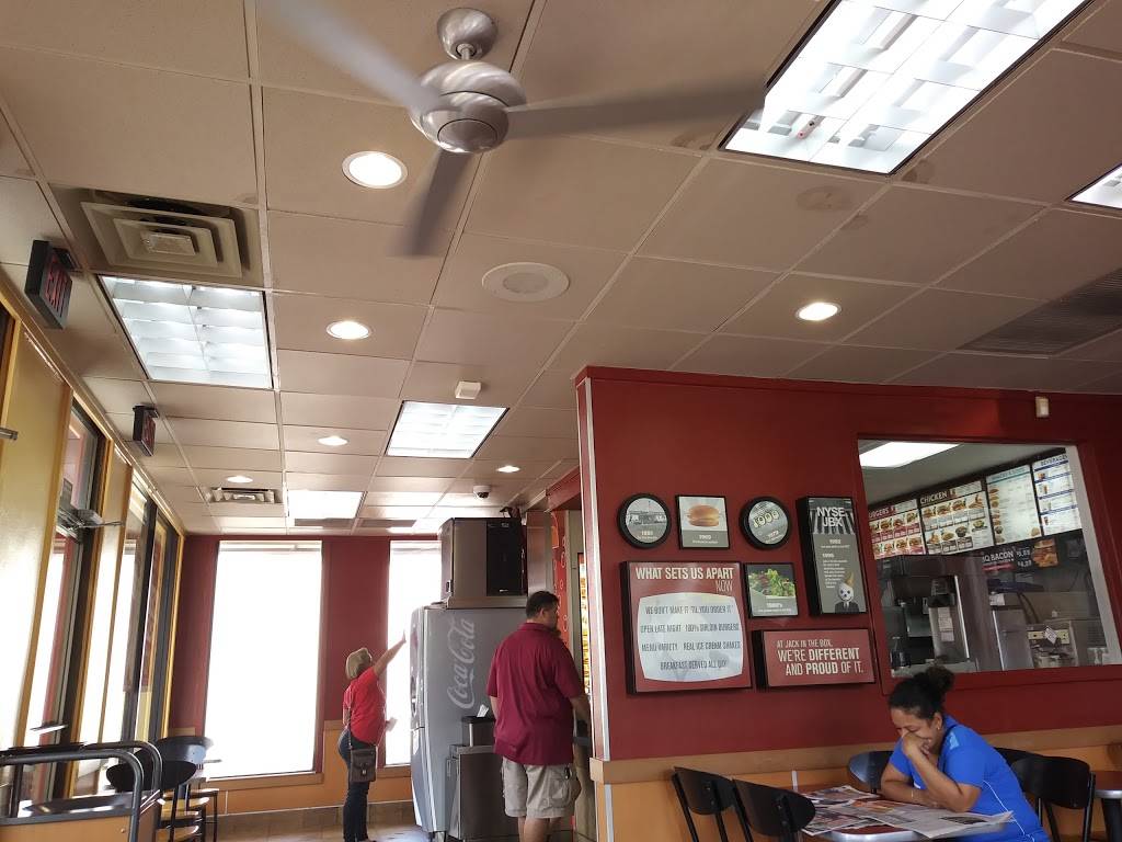 Jack in the Box | restaurant | 10806 Bissonnet St, Houston, TX 77099, USA | 8323281917 OR +1 832-328-1917