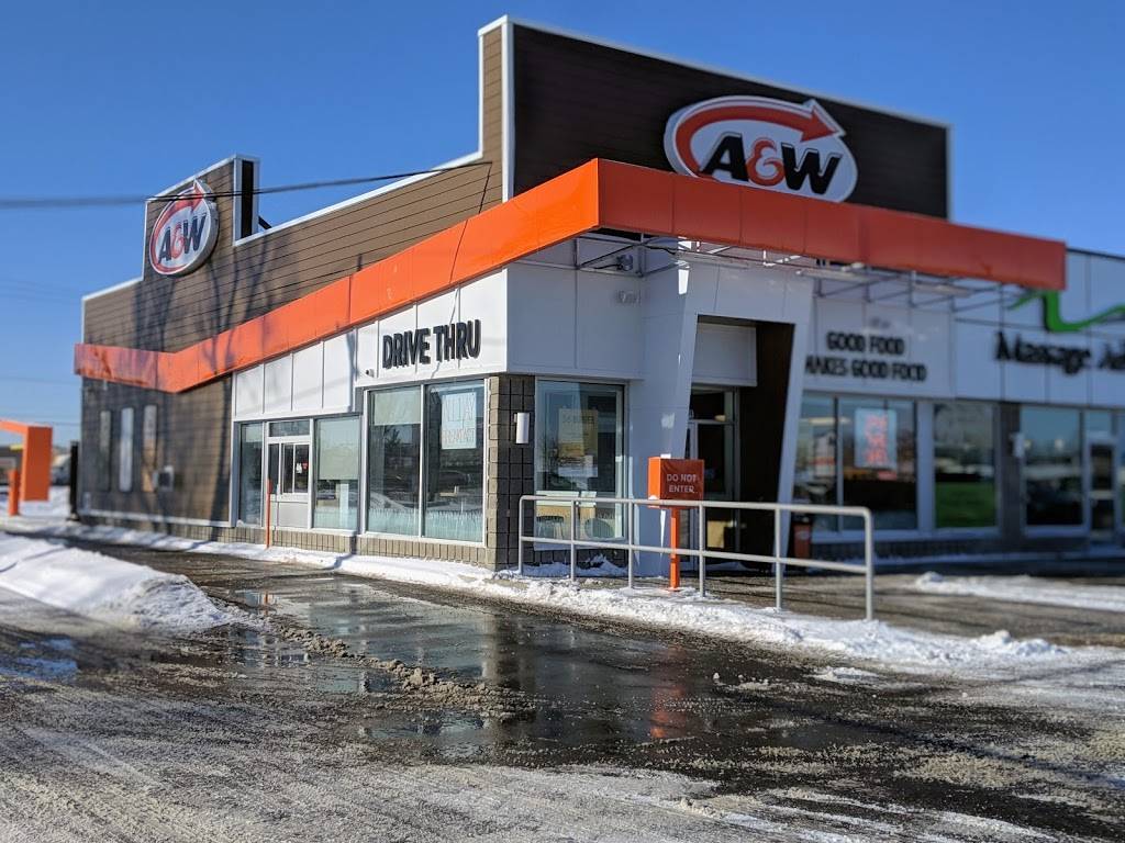 A&W Canada | restaurant | 180 Holiday Inn Dr, Cambridge, ON N3C 1Z4, Canada | 5192201800 OR +1 519-220-1800