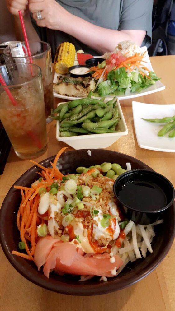 Fish Tail Grill & Poke | restaurant | 28104 Newhall Ranch Rd, Santa Clarita, CA 91355, USA | 6612953474 OR +1 661-295-3474