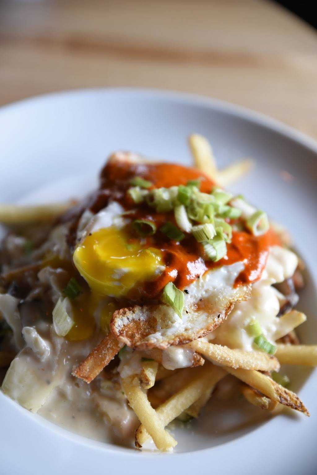 Louies Wine Dive & Ripple Kitchen | restaurant | 701 Broad Ripple Ave, Indianapolis, IN 46220, USA | 3177220140 OR +1 317-722-0140