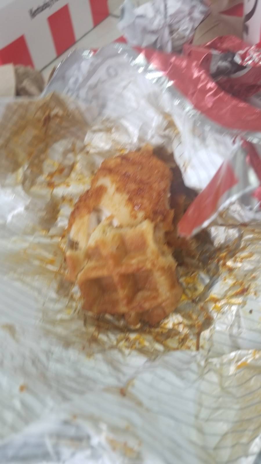 KFC | restaurant | 10421 S Western Ave, Chicago, IL 60643, USA | 7738812515 OR +1 773-881-2515