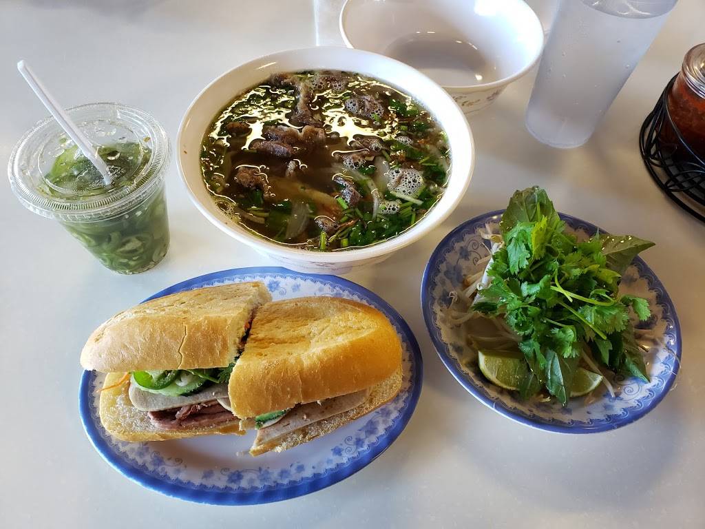 Pho Vietnam #8 | restaurant | 602 E Fireweed Ln, Anchorage, AK 99503, USA | 9079290999 OR +1 907-929-0999