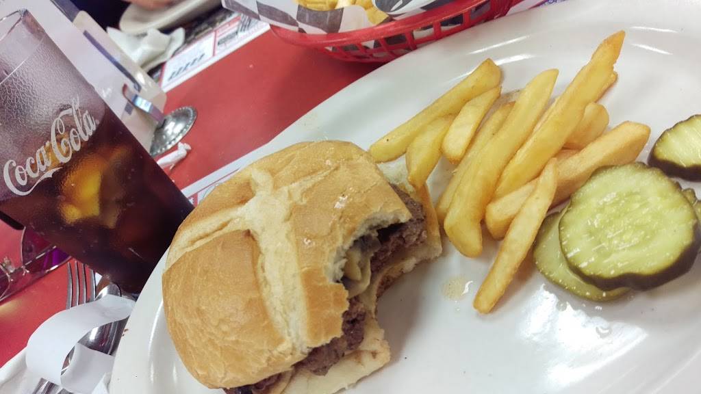 West Main Diner | restaurant | 805 W Main St, Lansdale, PA 19446, USA | 2158557801 OR +1 215-855-7801