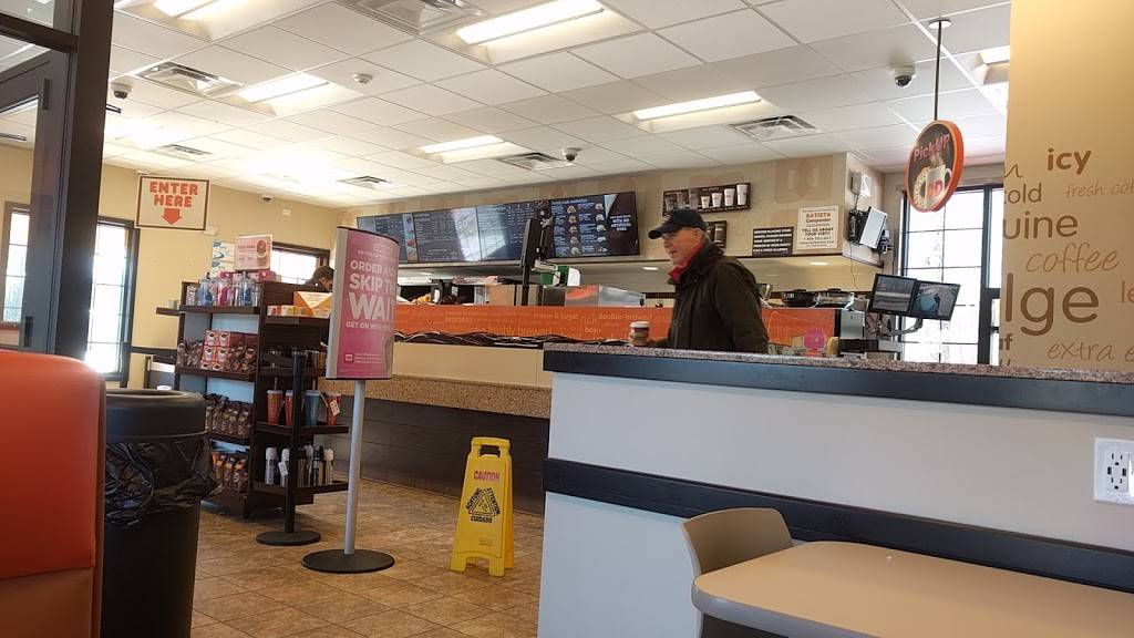 Dunkin | bakery | 144 Meriden Rd, Middlefield, CT 06455, USA | 8606135566 OR +1 860-613-5566