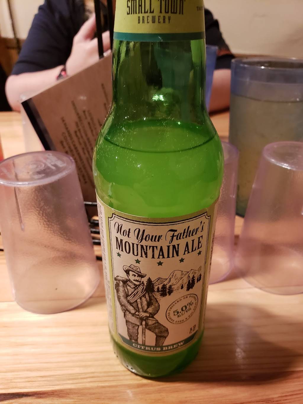 Ding-A-Ling Supper Club | restaurant | 8215 W Race St, Orfordville, WI 53576, USA | 6088799209 OR +1 608-879-9209