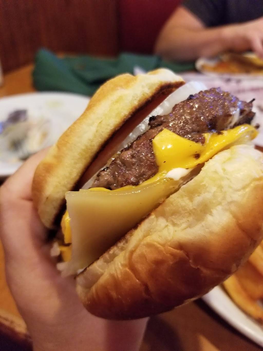 Martinsville Texas Corral | restaurant | 610 Birk Rd, Martinsville, IN 46151, USA | 7653426800 OR +1 765-342-6800