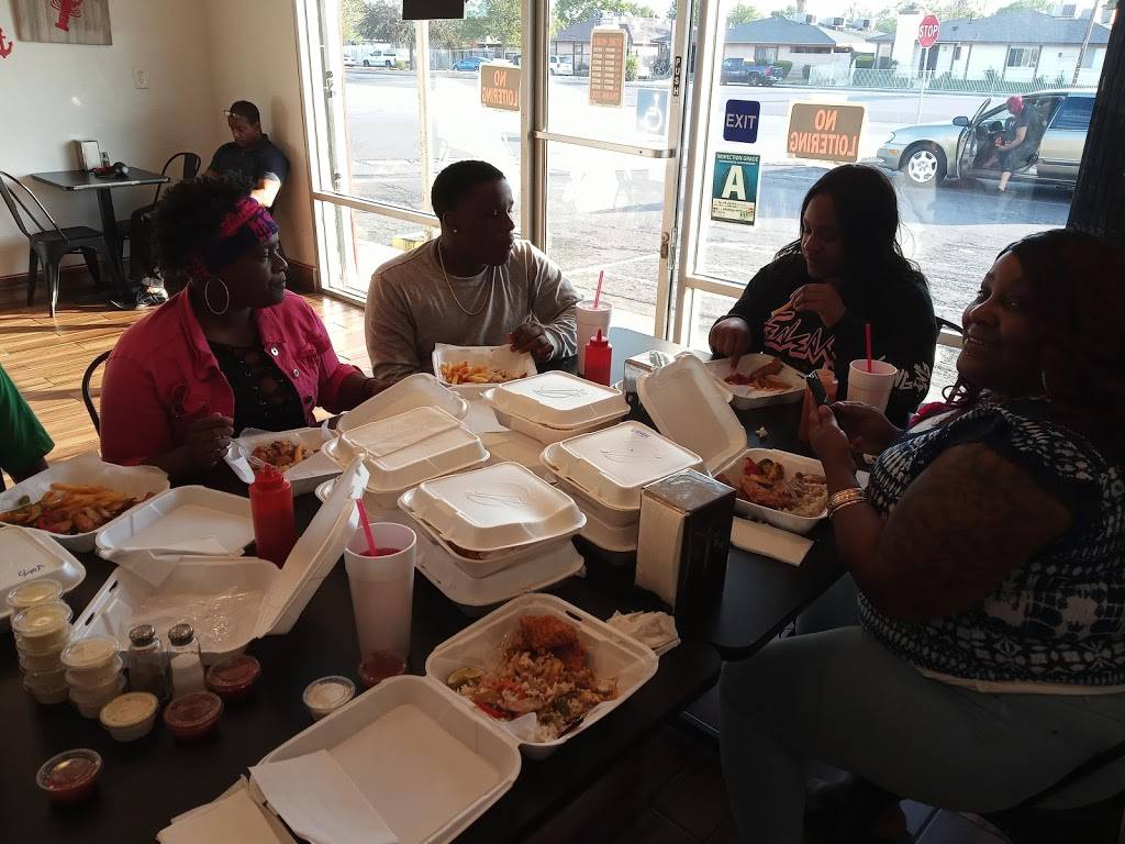 Papa Hills Fish Grill | restaurant | 2850 S Chester Ave Ste D, Bakersfield, CA 93304, USA | 6615649083 OR +1 661-564-9083