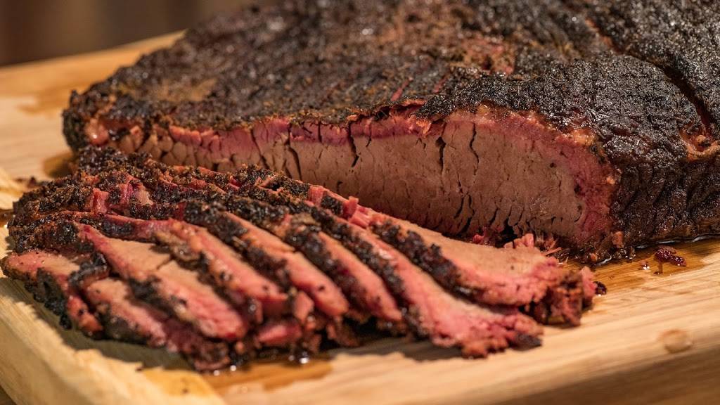 Smokin Es BBQ | restaurant | 2401 Central Ave, Lake Station, IN 46405, USA | 2196544141 OR +1 219-654-4141
