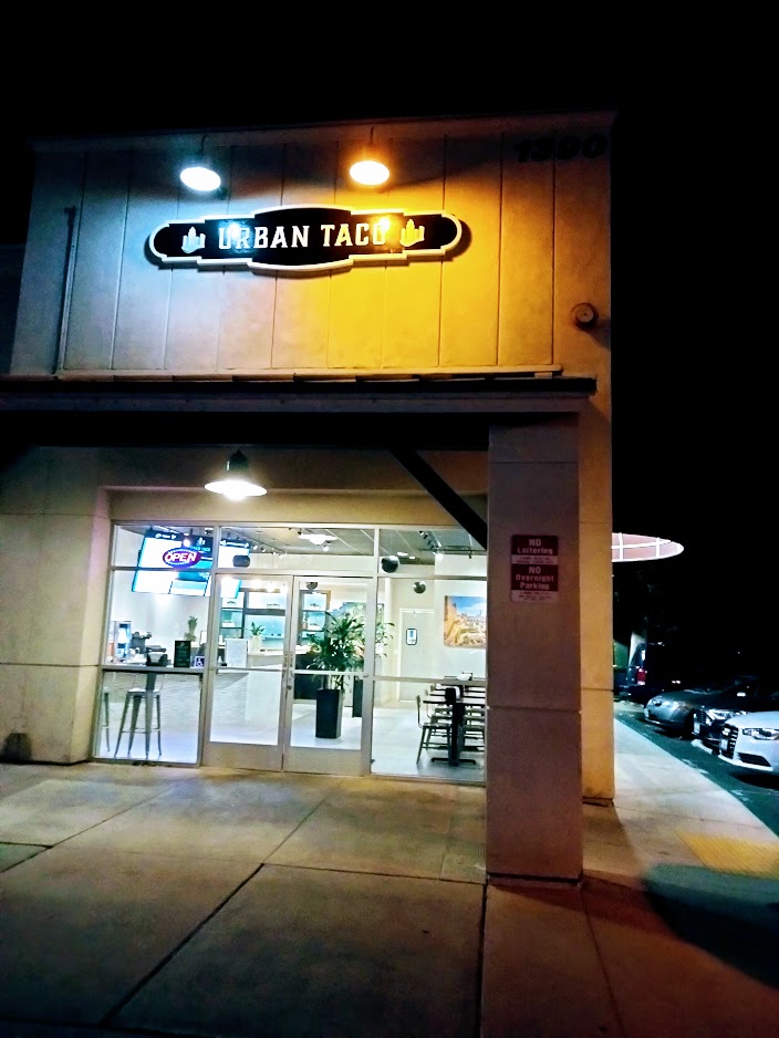 Urban Taco | restaurant | 1390 Madera Rd SUITE P2, Simi Valley, CA 93065, USA | 8052103147 OR +1 805-210-3147
